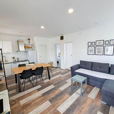 Apartments Ivanka Supetar Ngoại thất bức ảnh