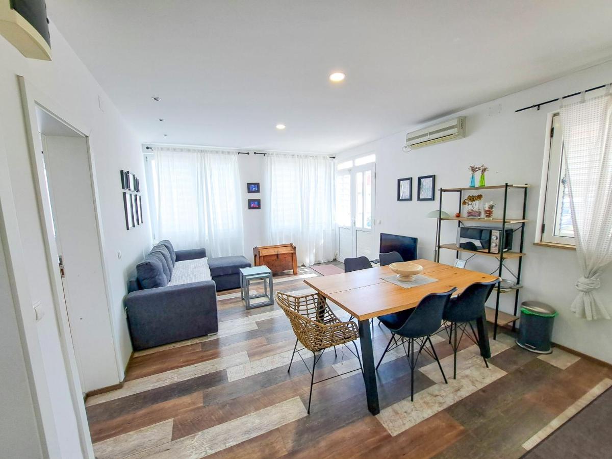 Apartments Ivanka Supetar Ngoại thất bức ảnh