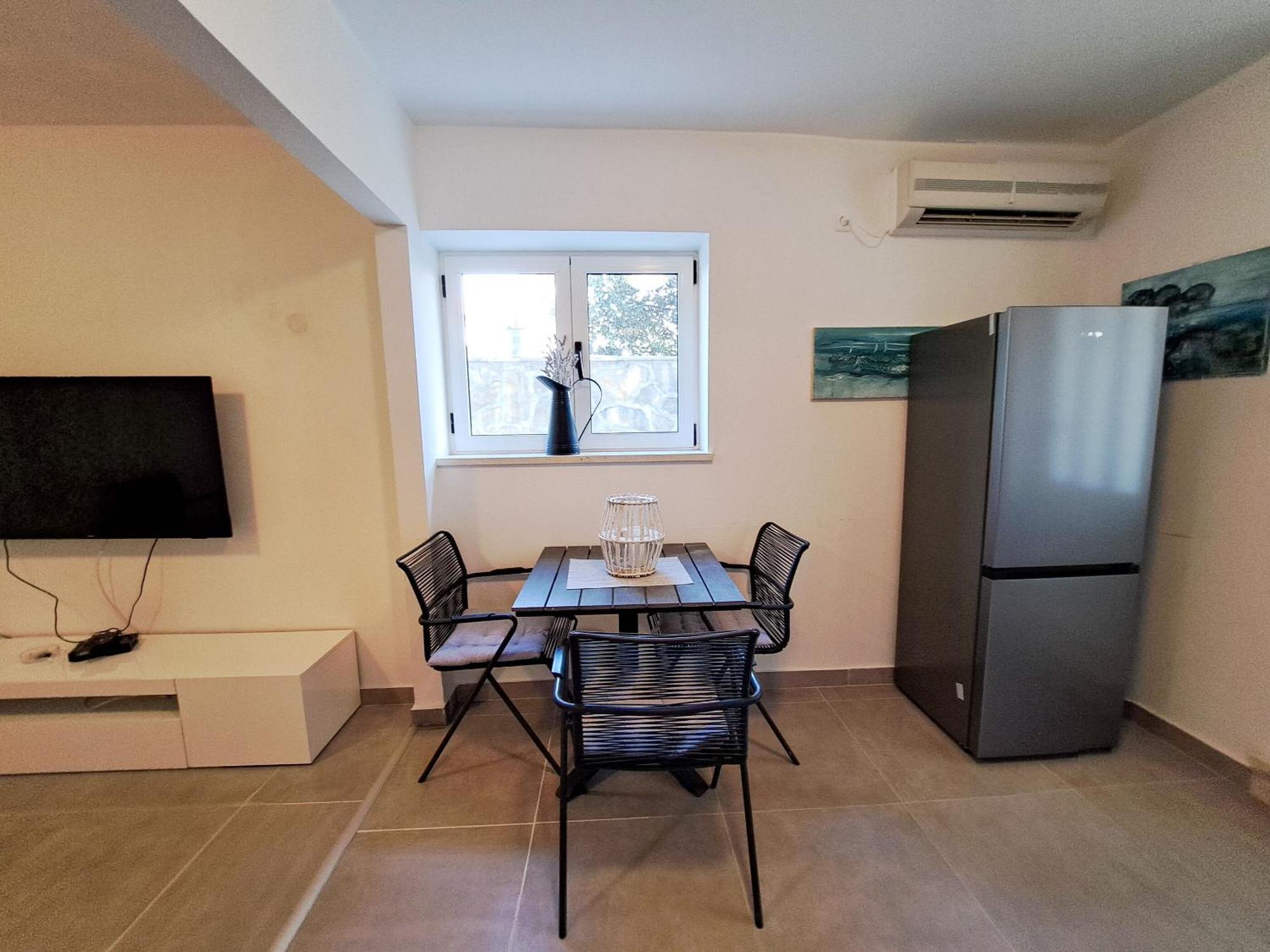 Apartments Ivanka Supetar Ngoại thất bức ảnh