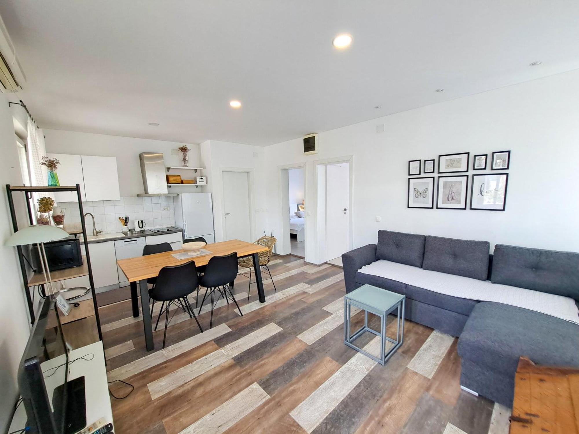 Apartments Ivanka Supetar Ngoại thất bức ảnh